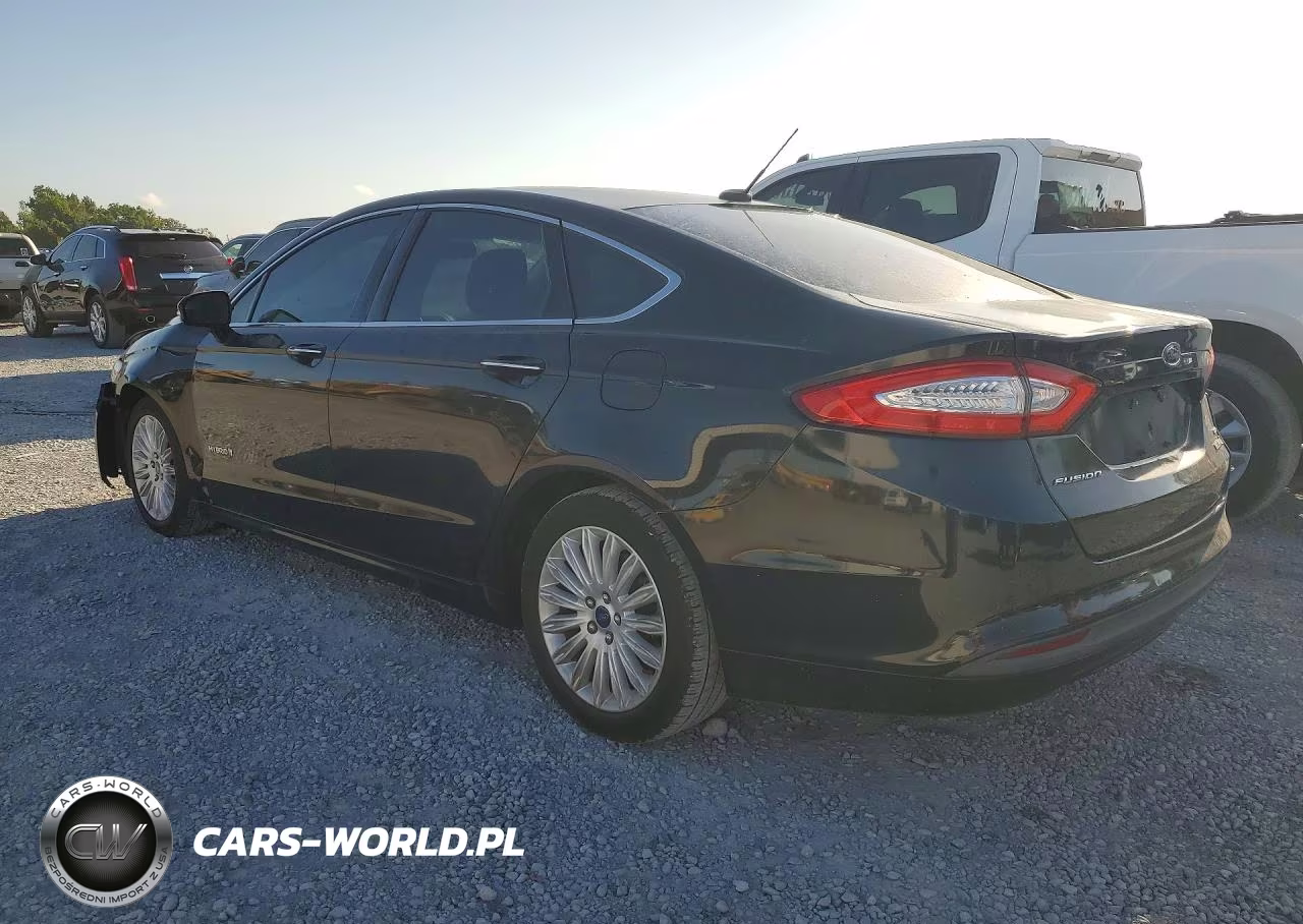 2015 Ford Fusion Se Hybrid VIN:3FA6P0LU3FR157556 - 2