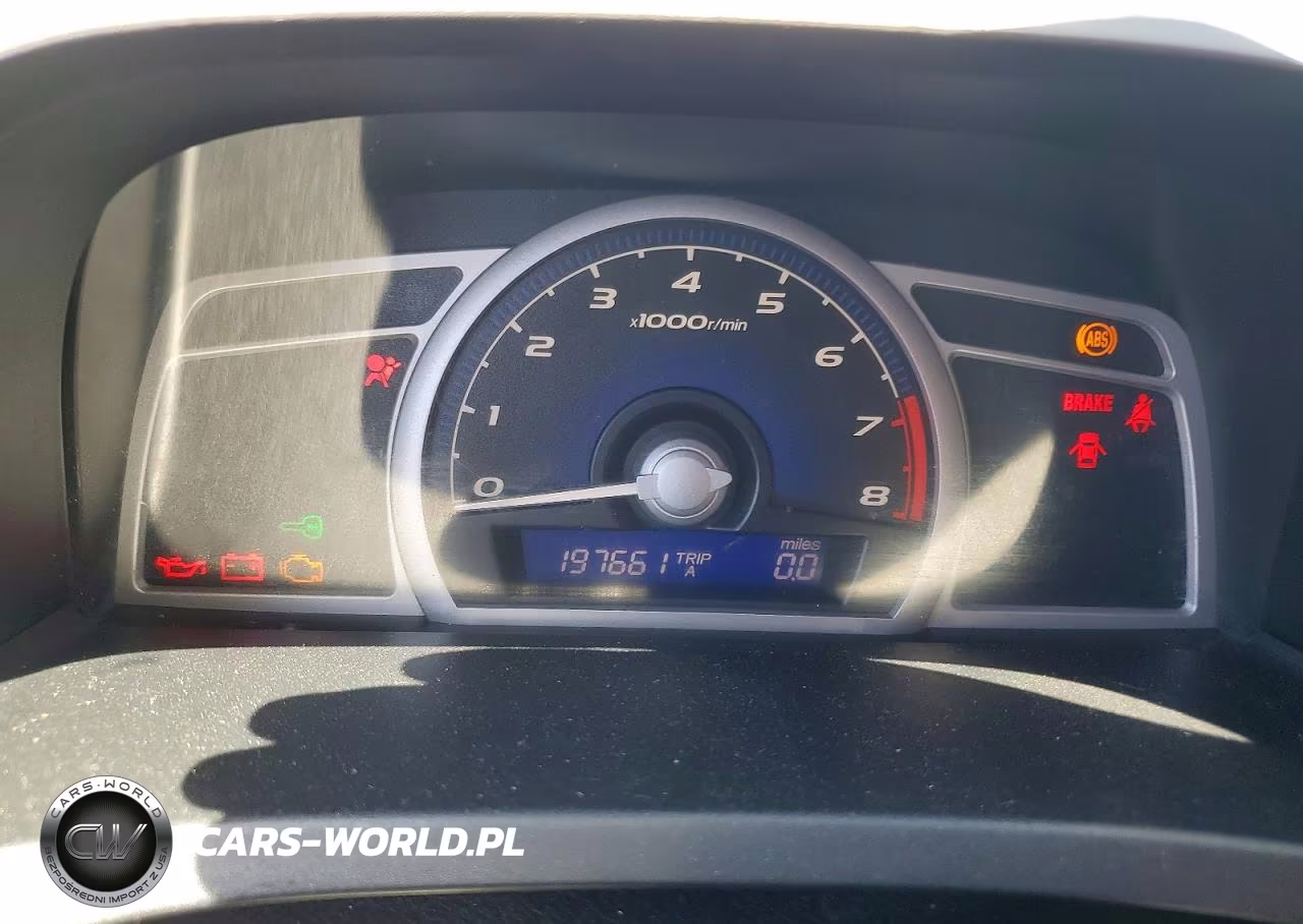 2007 Honda Civic Lx VIN:2HGFG11677H582202 - 9