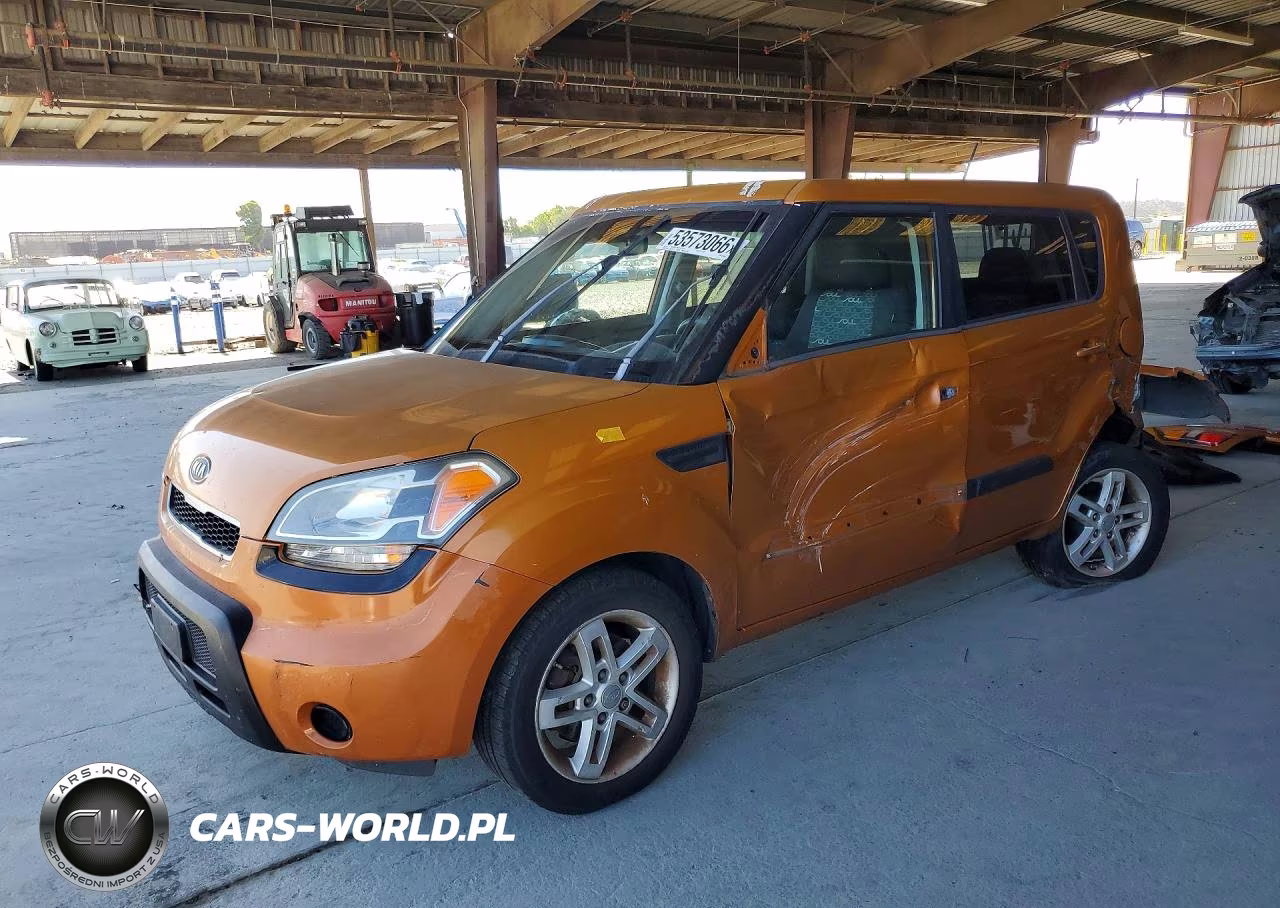 2011 Kia Soul +
