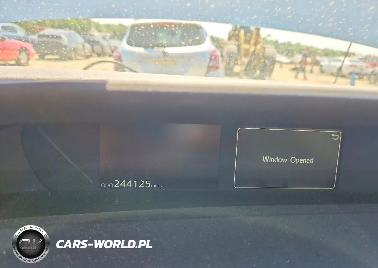 2019 Toyota Prius Xle Awd-E VIN:JTDL9RFU1K3000866 - 9