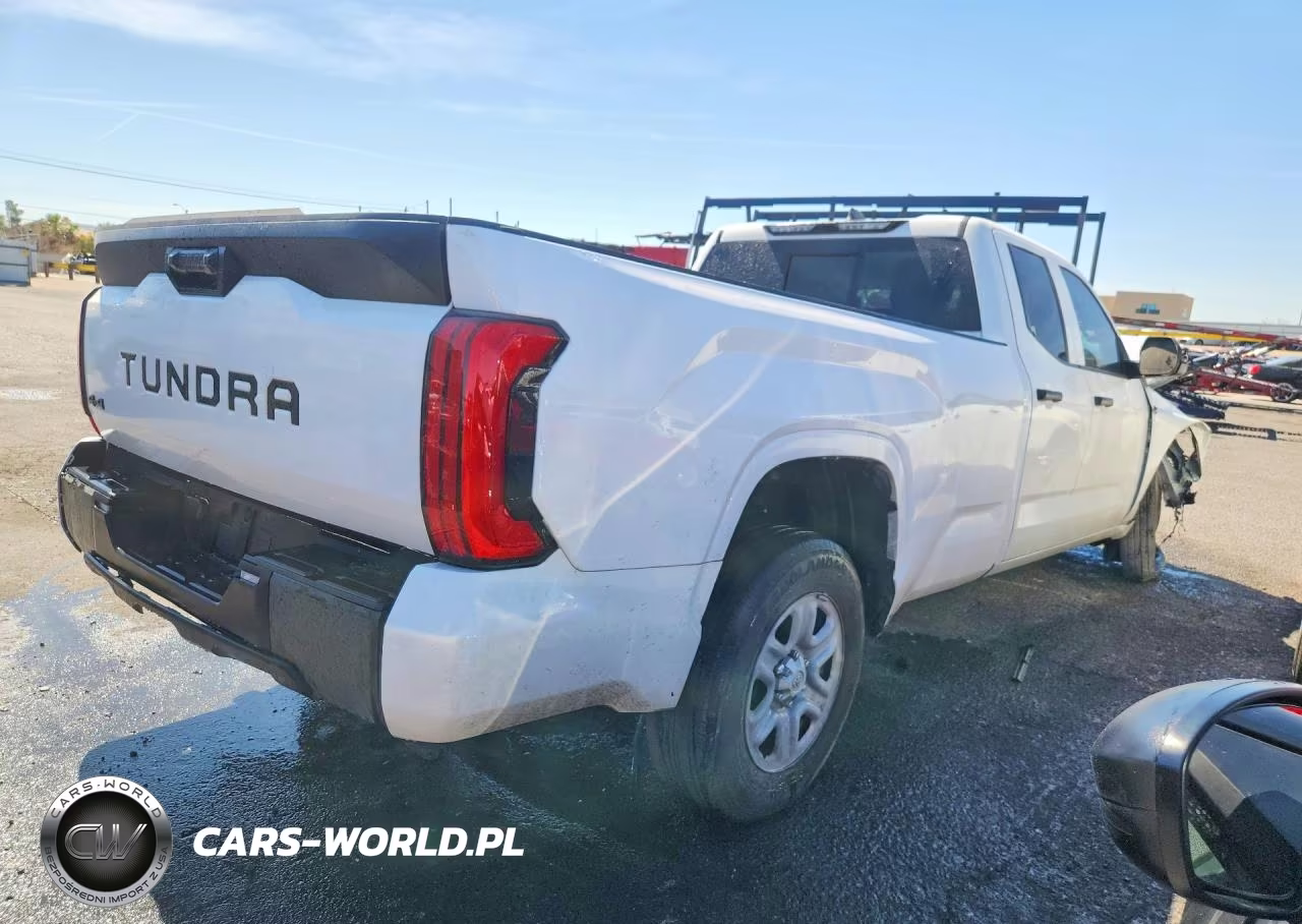 2024 Toyota Tundra Sr VIN:5TFKB5GD3RX003150 - 3