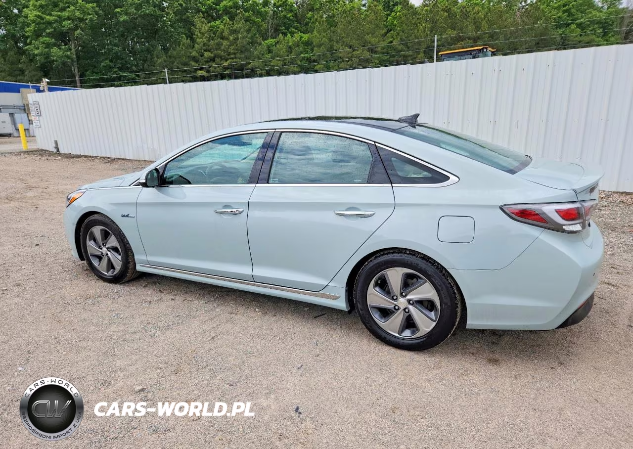 2016 Hyundai Sonata Hybrid Limited VIN:KMHE34L10GA023061 - 2