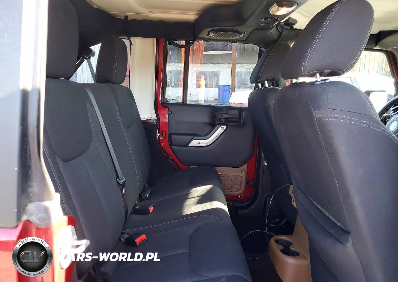 2013 Jeep Wrangler Unlimited Rubicon VIN:1C4BJWFG1DL601046 - 10