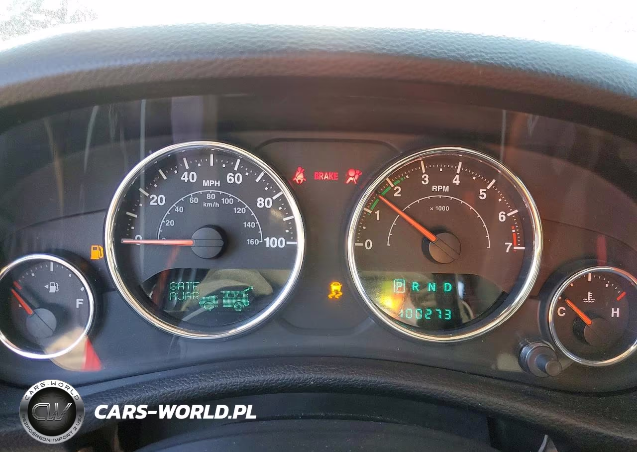 2013 Jeep Wrangler Unlimited Rubicon VIN:1C4BJWFG1DL601046 - 9