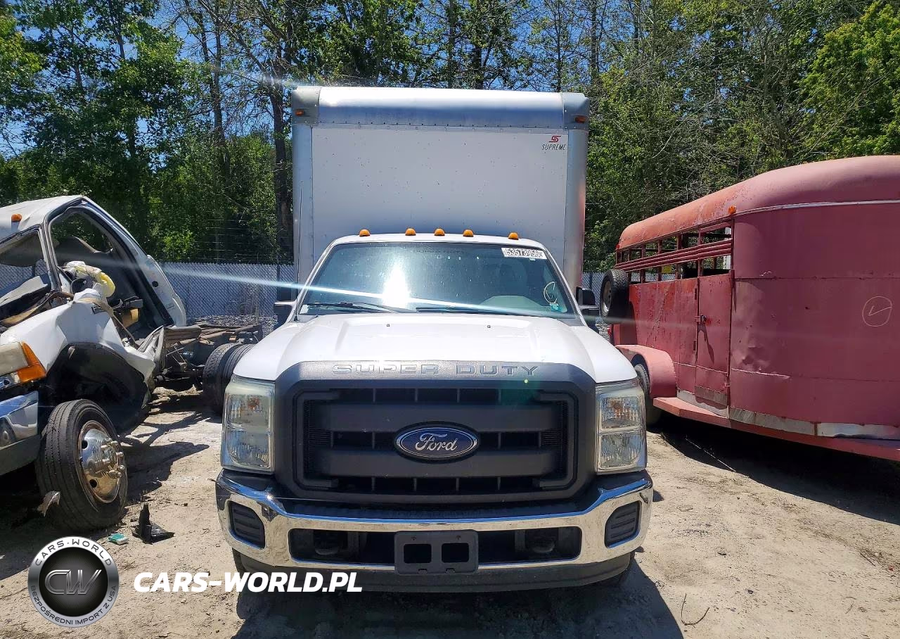 2016 Ford F350 Super Duty Box Truck VIN:1FDRF3G67GEC78579 - 5