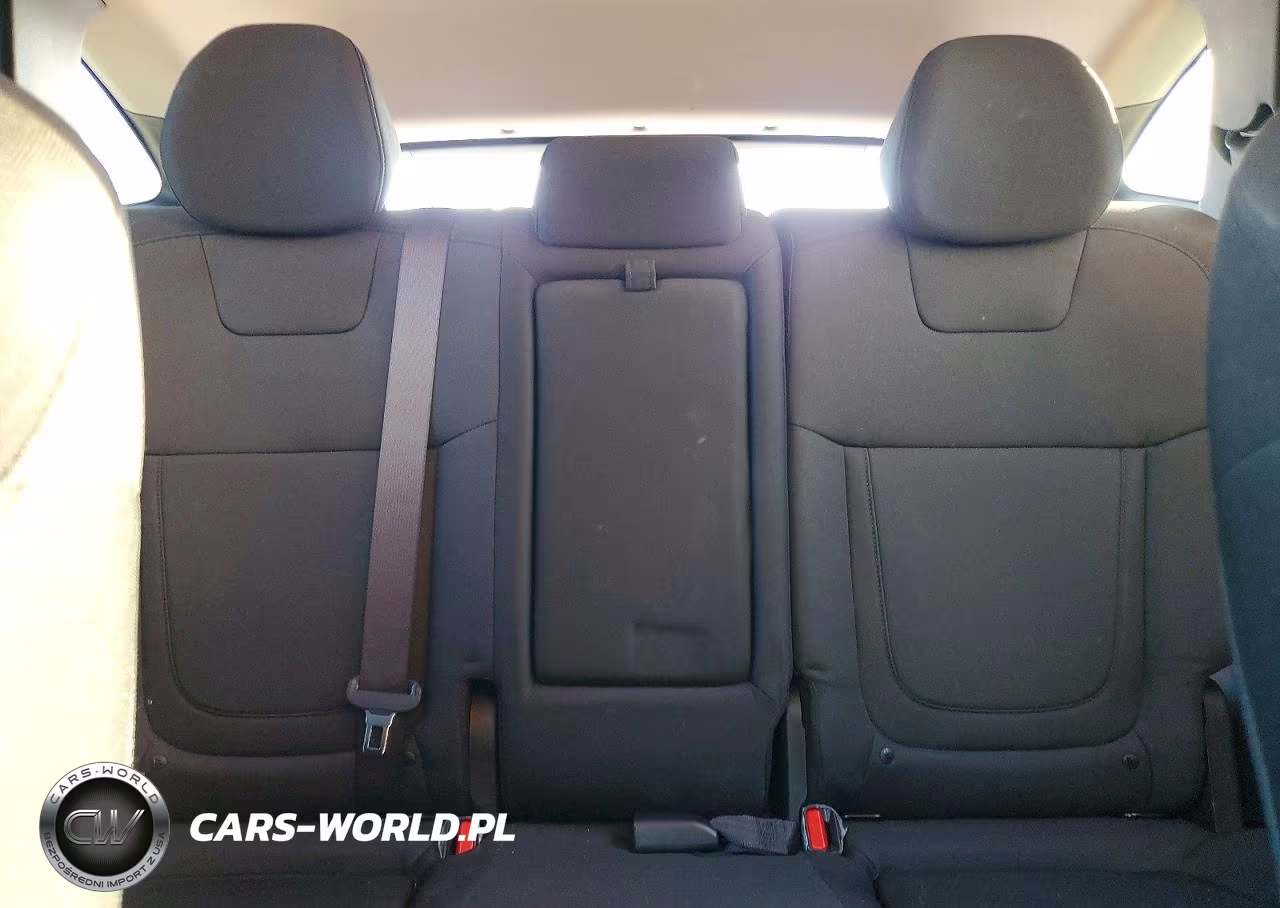 2023 Hyundai Tucson Blue VIN:KM8JBCA1XPU130101 - 10