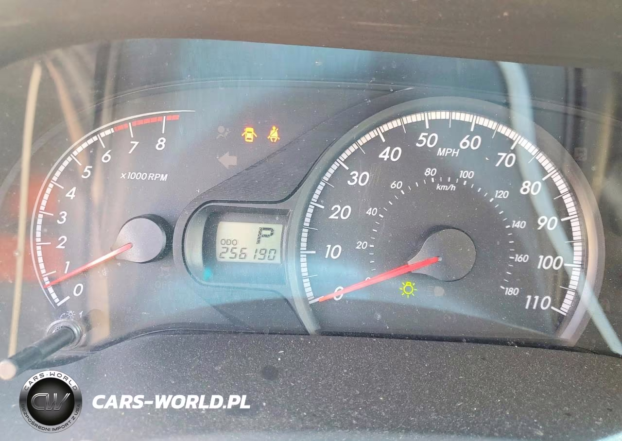 2013 Toyota Sienna Le VIN:5TDKK3DC2DS401318 - 9
