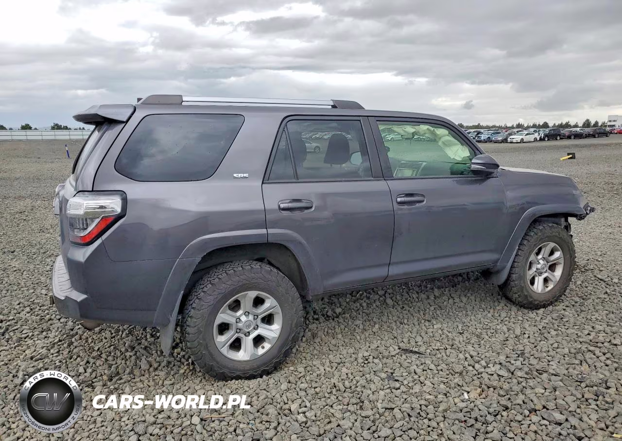 2020 Toyota 4Runner Sr5 Premium VIN:JTEBU5JR2L5757945 - 3