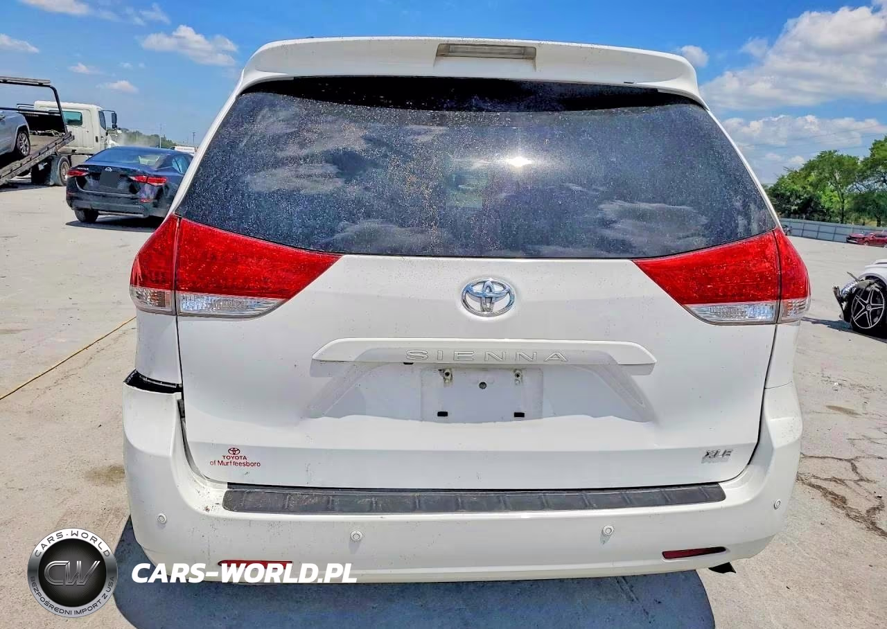 2014 Toyota Sienna Xle 8-Passenger VIN:5TDYK3DC4ES498940 - 6