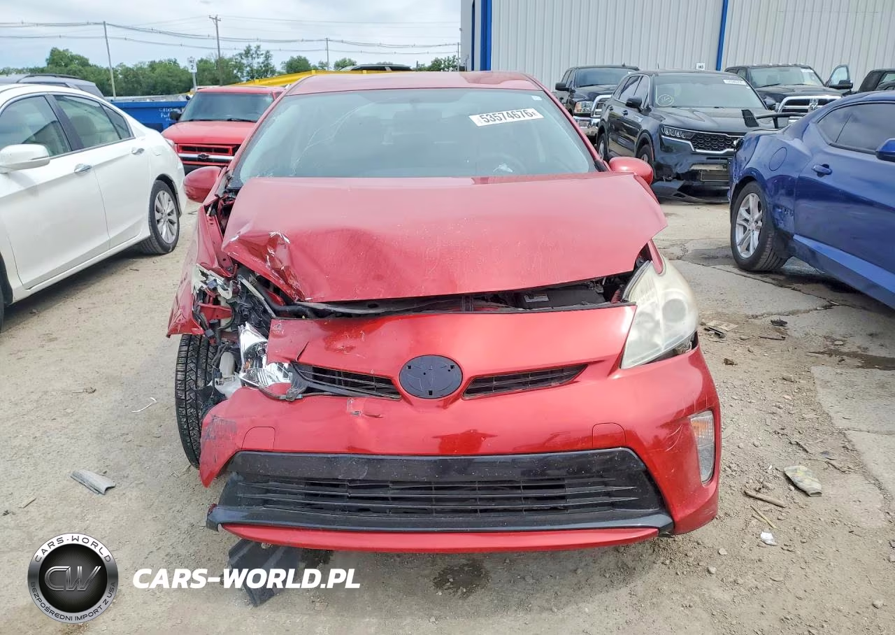2013 Toyota Prius Two VIN:JTDKN3DU6D5570439 - 5