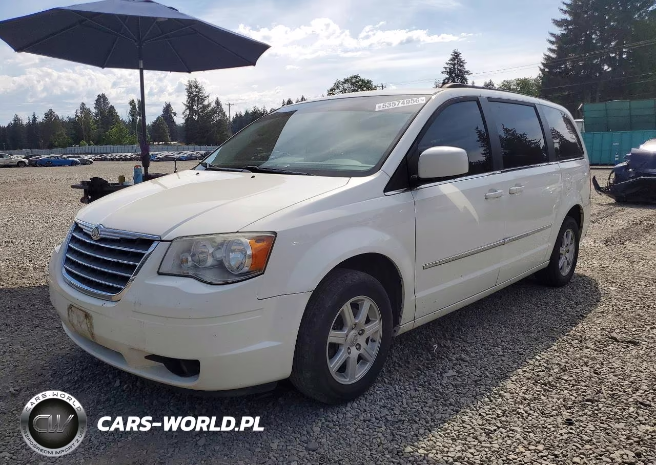 2010 Chrysler Town & Country Touring