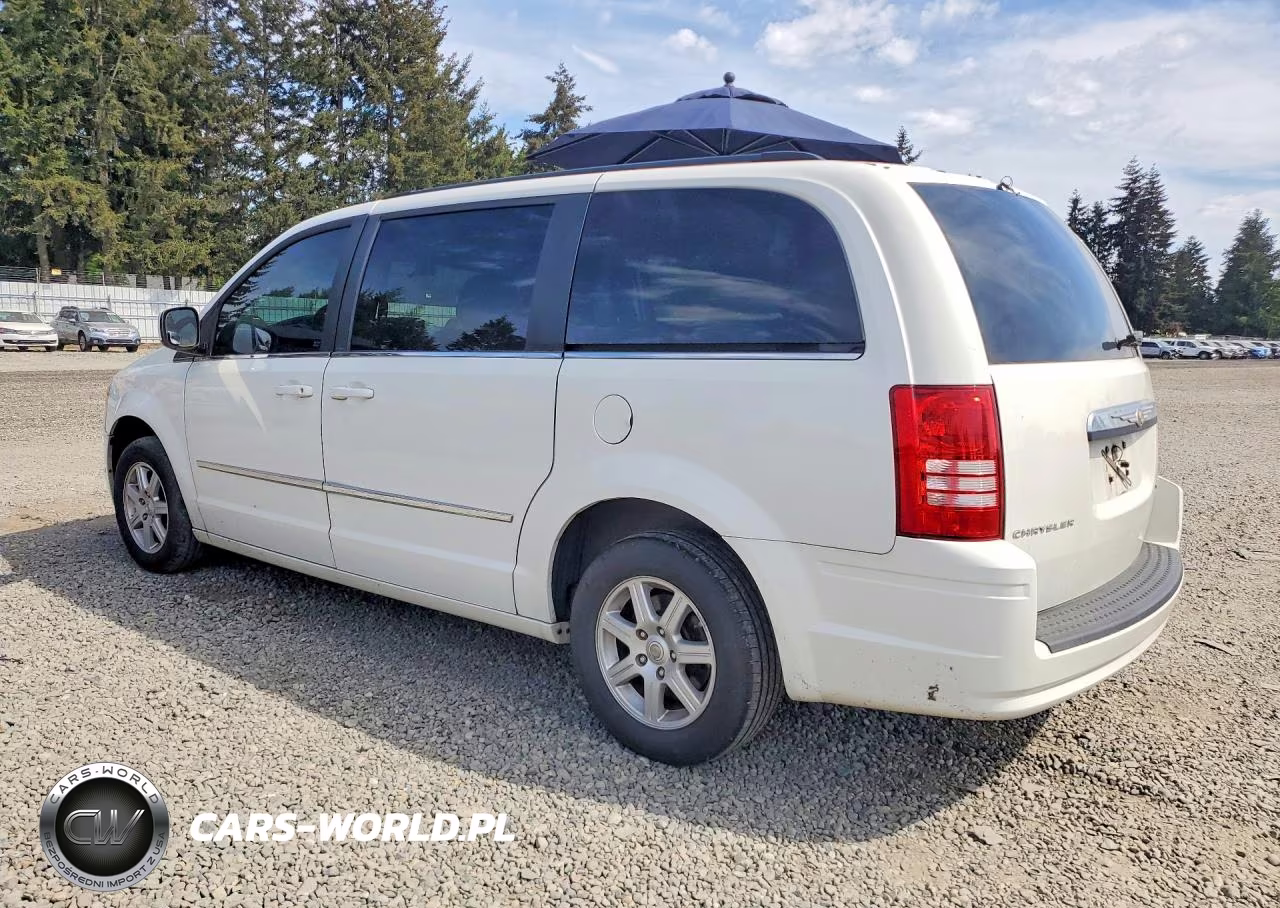 2010 Chrysler Town & Country Touring VIN:2A4RR5D1XAR346247 - 2