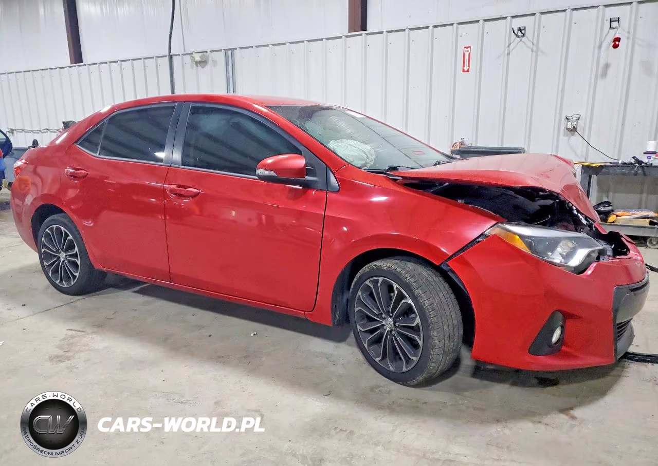 2014 Toyota Corolla VIN:5YFBURHE9EP153555 - 4