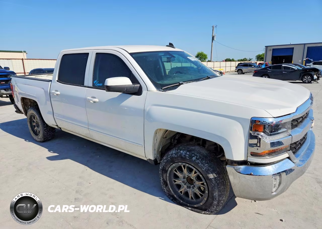 2018 Chevrolet Silverado C1500 Lt VIN:3GCPCREC4JG148999 - 4