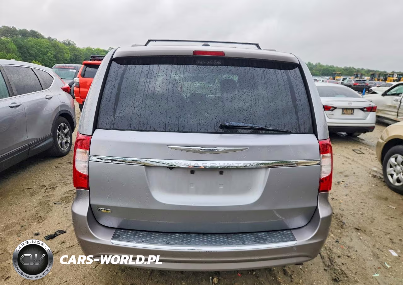 2014 Chrysler Town & Country Touring VIN:2C4RC1BG1ER382213 - 6