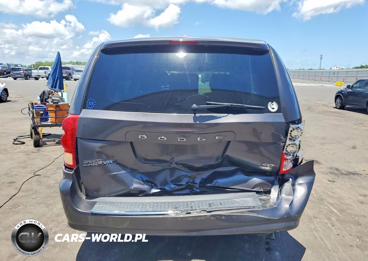 2018 Dodge Grand Caravan Sxt VIN:2C4RDGCG7JR209191 - 6
