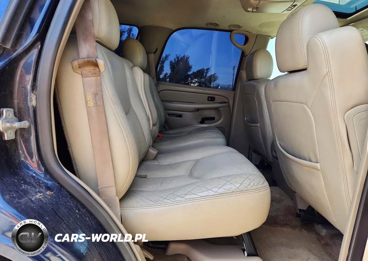 2004 GMC Yukon VIN:1GKEC13TX4R259125 - 11