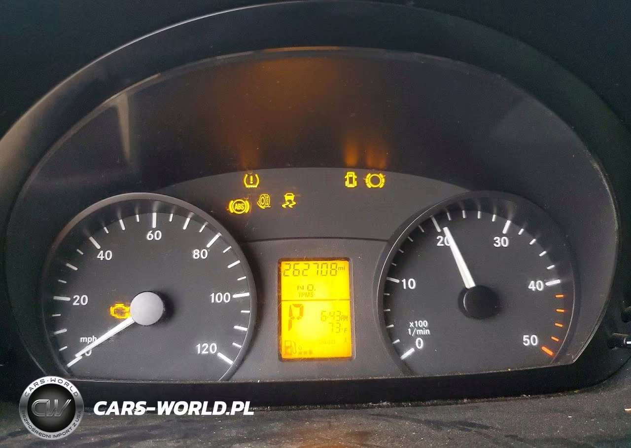 2014 Mercedes-Benz 2500 Crew VIN:WD3PE7CC1E5855762 - 9