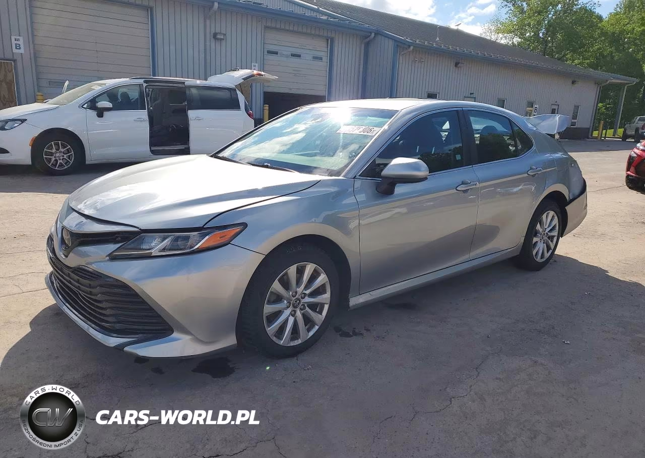 2018 Toyota Camry Le