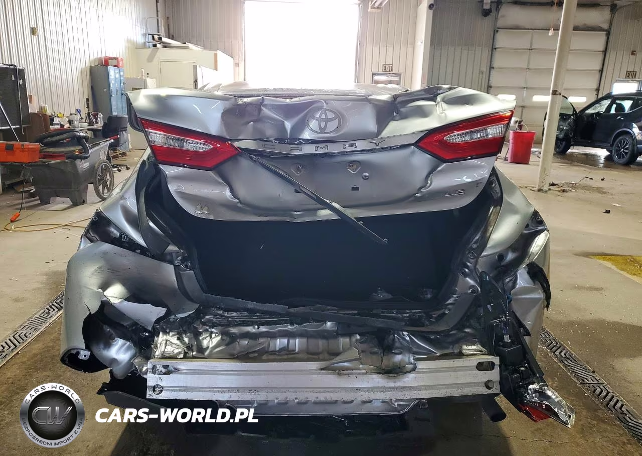 2018 Toyota Camry Le VIN:4T1B11HK5JU103664 - 6