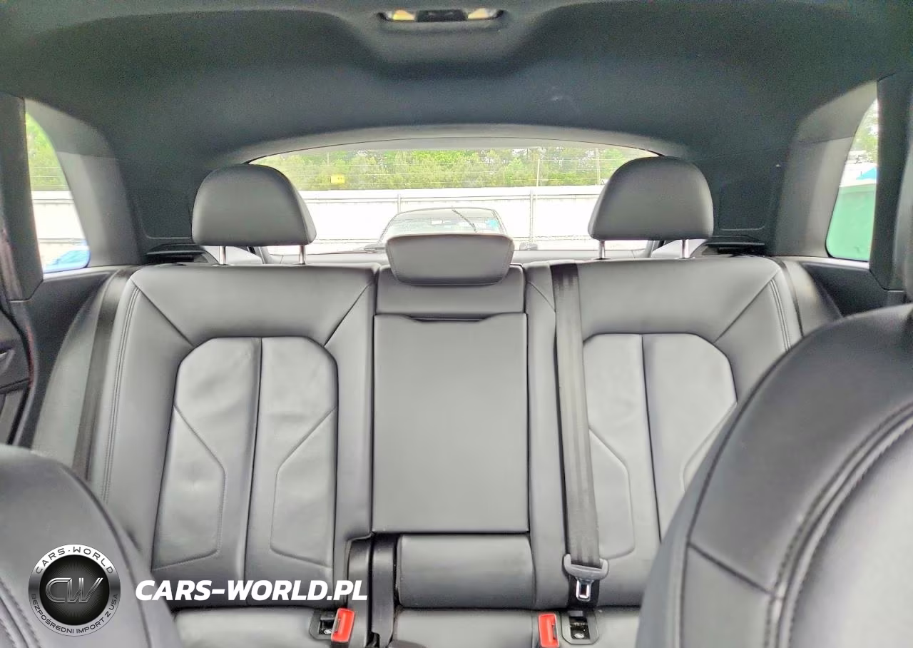 2020 Audi Q3 VIN:WA1AECF32L1059472 - 10