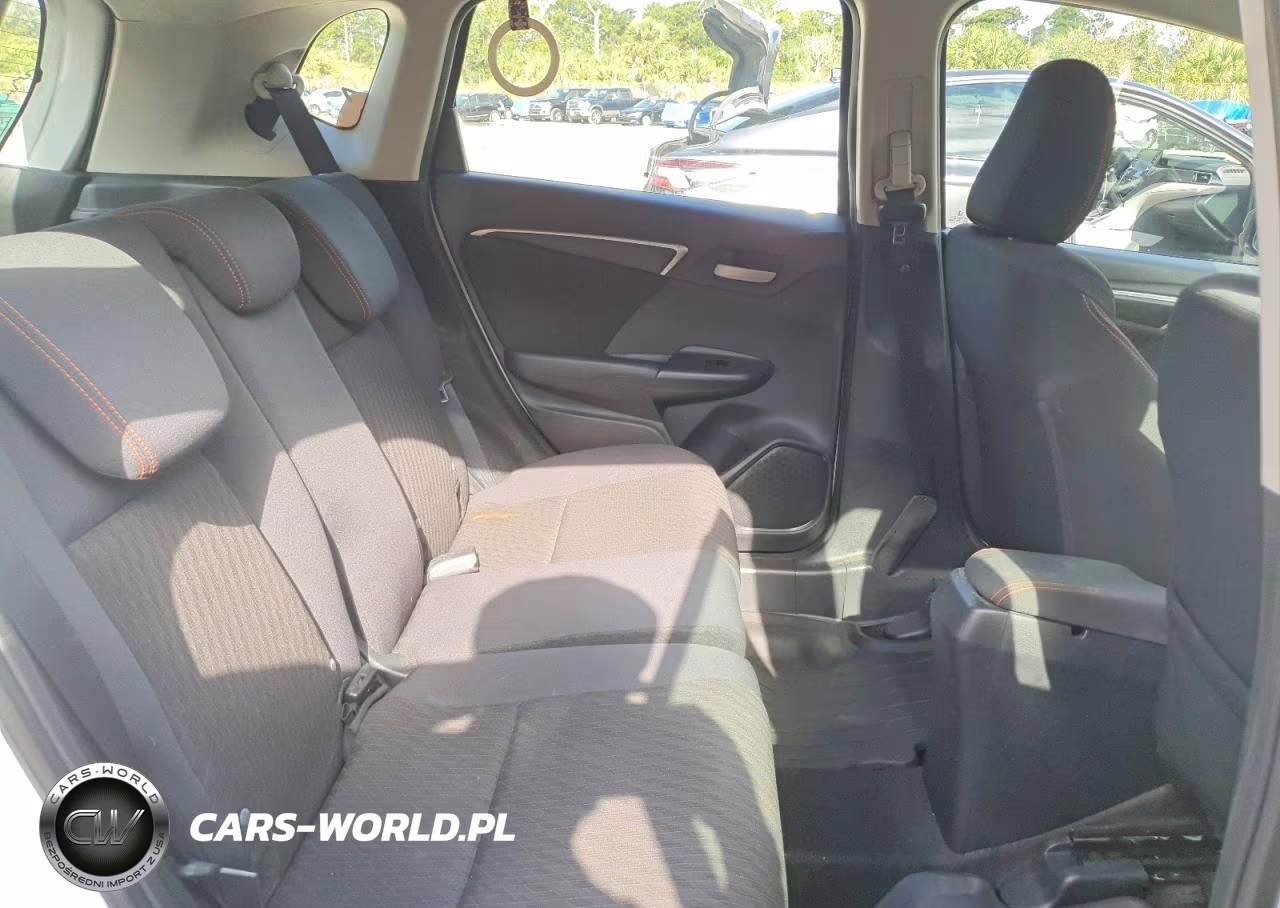 2018 Honda Fit Sport VIN:3HGGK5G60JM706790 - 10