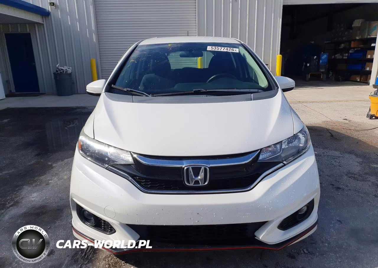 2018 Honda Fit Sport VIN:3HGGK5G60JM706790 - 5