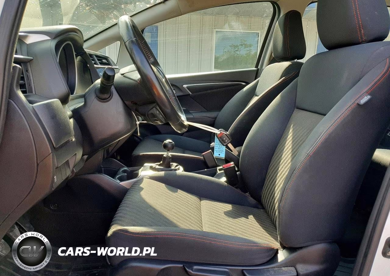 2018 Honda Fit Sport VIN:3HGGK5G60JM706790 - 7