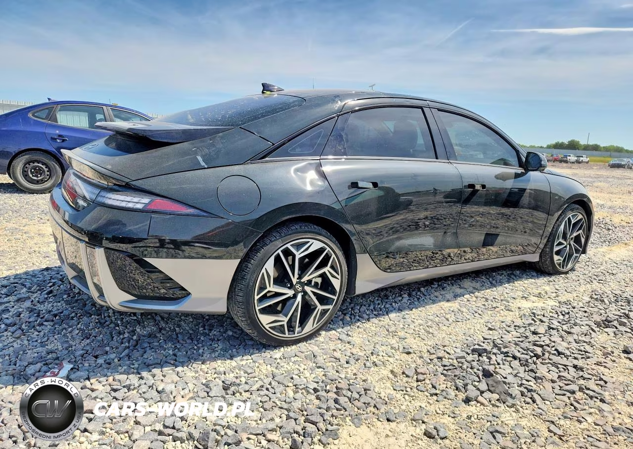 2023 Hyundai Ioniq 6 Limited VIN:KMHM54AC6PA047794 - 3