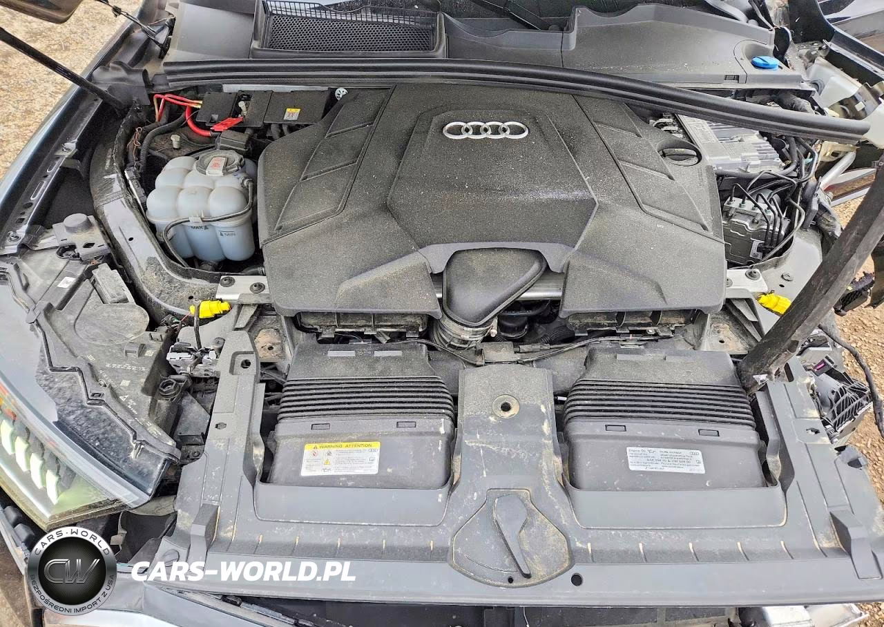 2024 Audi Q7 Premium Plus VIN:WA1LXBF74RD000494 - 11