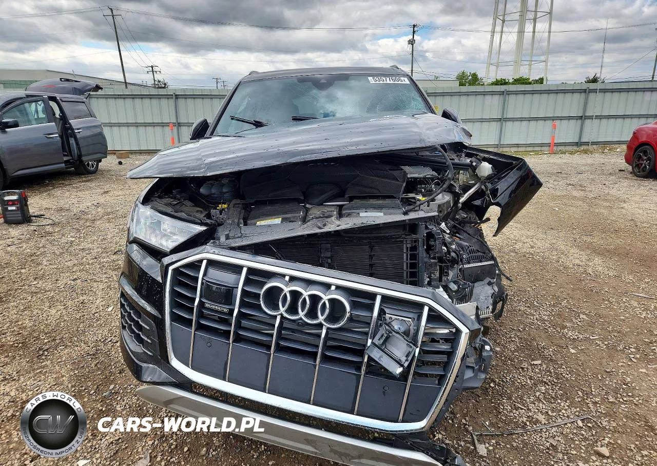 2024 Audi Q7 Premium Plus VIN:WA1LXBF74RD000494 - 5