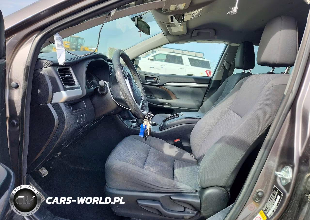 2016 Toyota Highlander Le VIN:5TDBKRFHXGS253791 - 7