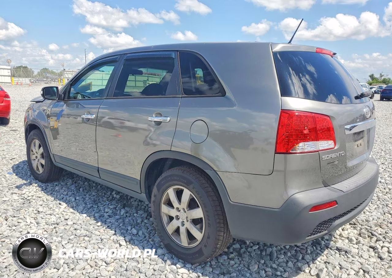 2011 Kia Sorento Lx VIN:5XYKT3A12BG183259 - 2