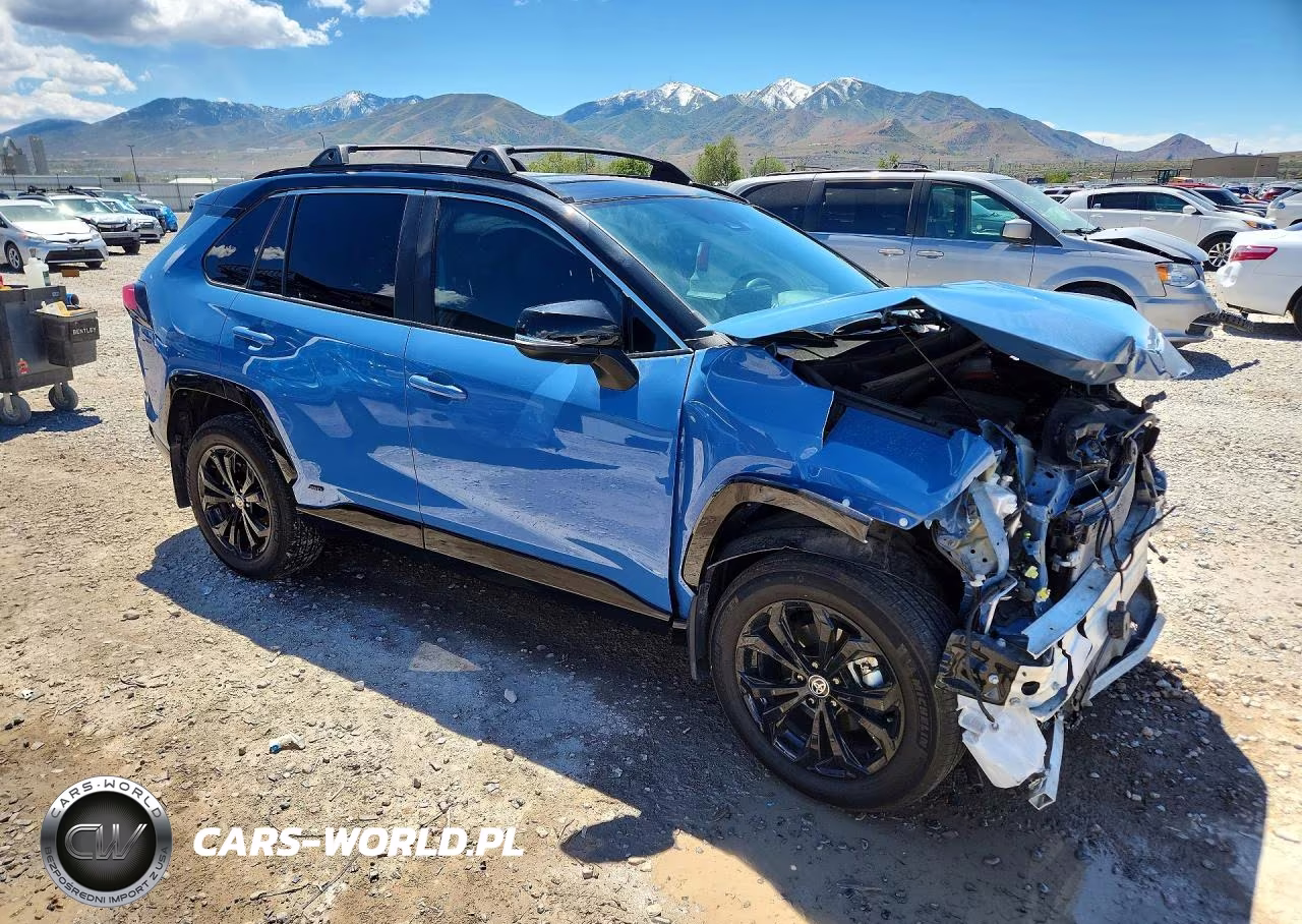 2024 Toyota Rav4 Xse VIN:2T3E6RFV1RW063032 - 4