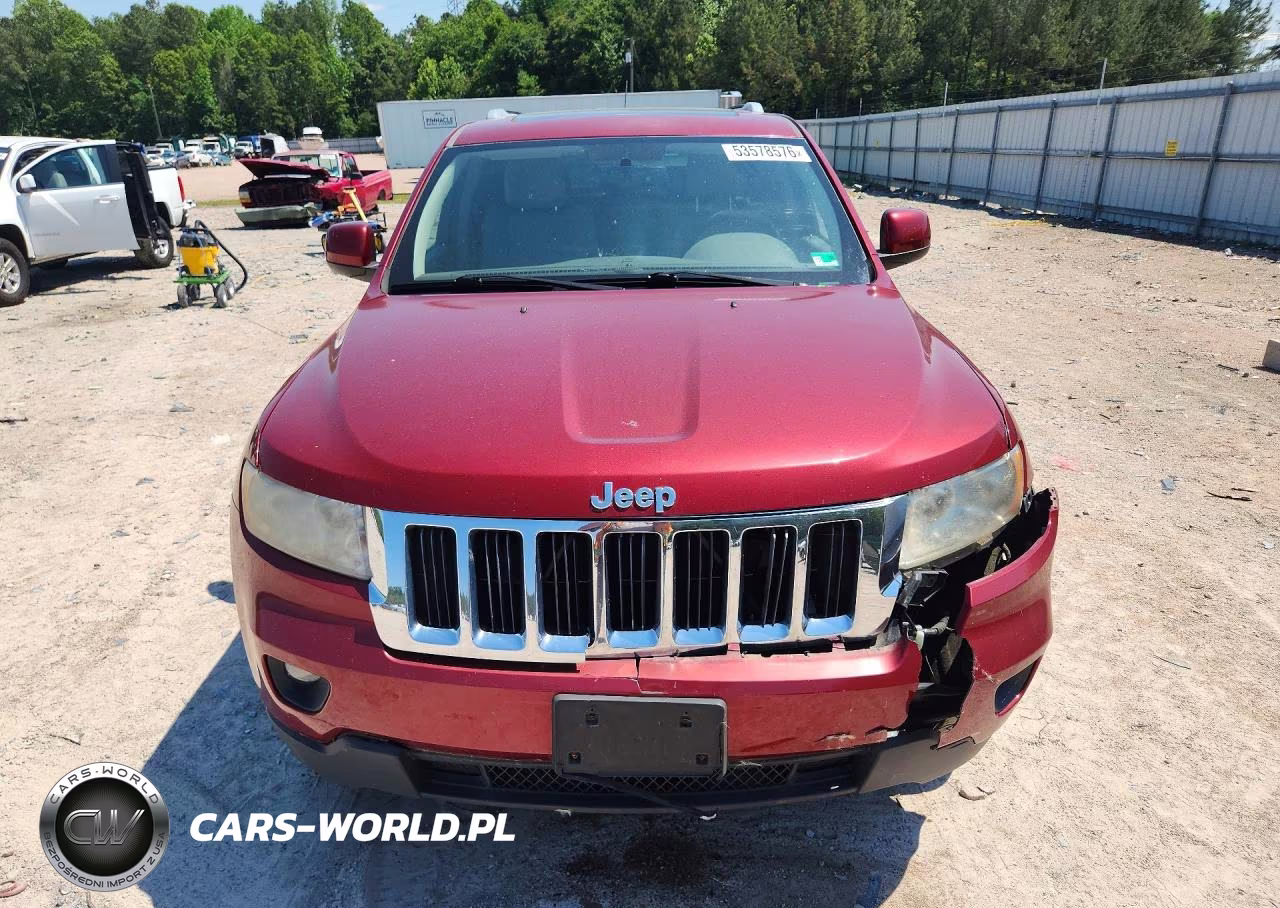 2012 Jeep Grand Cherokee Laredo VIN:1C4RJFAG7CC139838 - 5