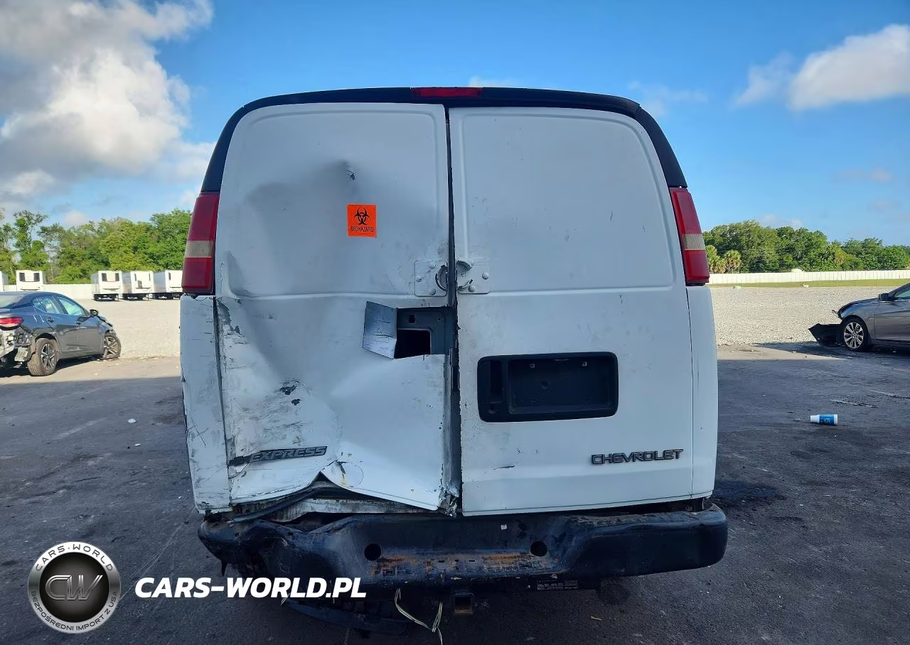2006 Chevrolet Express G3500 VIN:1GCHG35U761230732 - 6