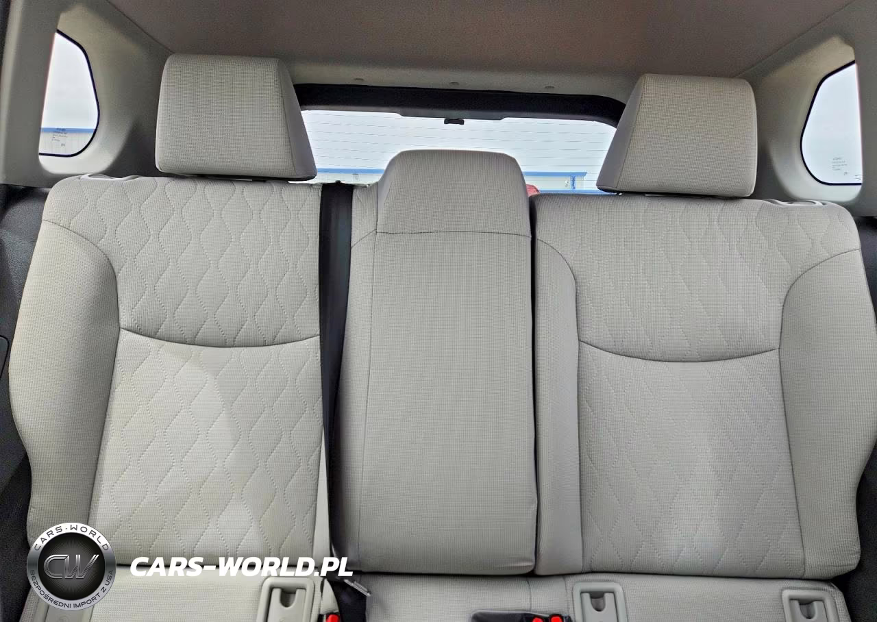 2023 Toyota Corolla Cross Le VIN:7MUCAAAG4PV066687 - 10