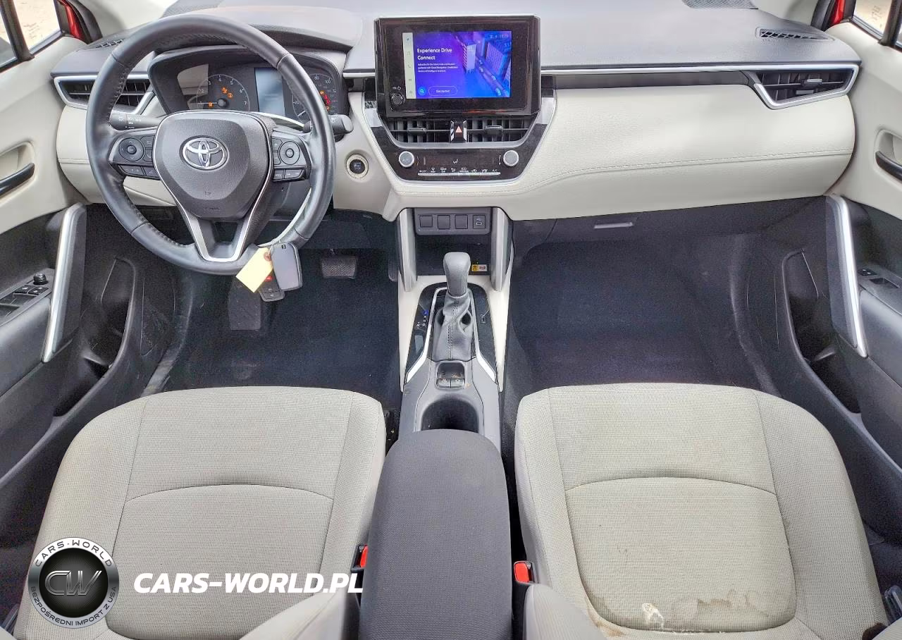2023 Toyota Corolla Cross Le VIN:7MUCAAAG4PV066687 - 8