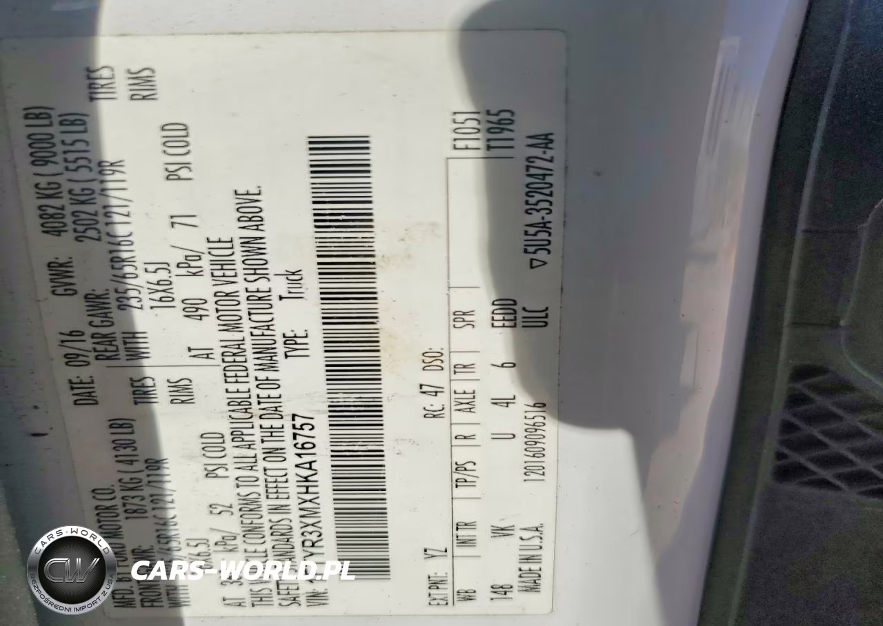2017 Ford Transit 250 Delivery Van VIN:1FTYR3XMXHKA16757 - 13