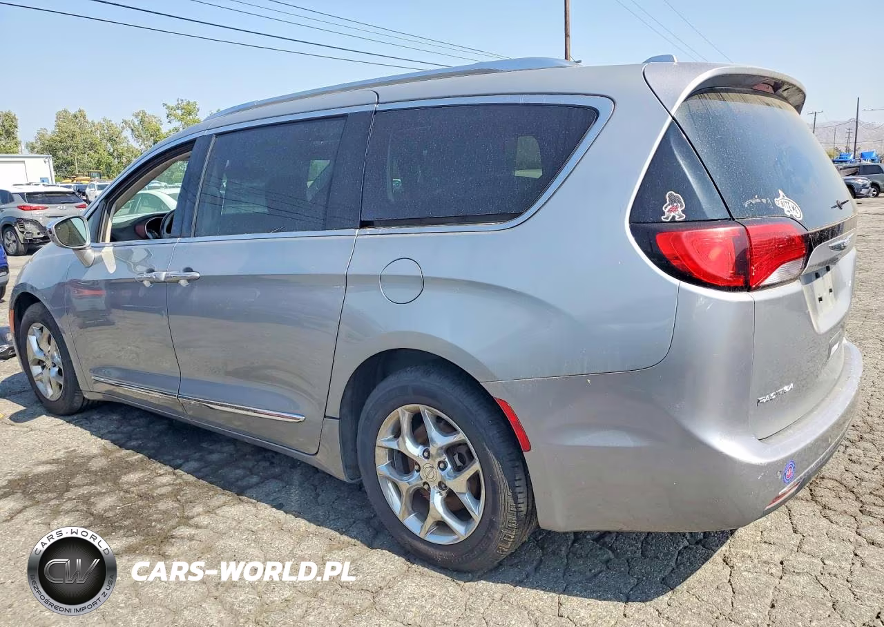 2017 Chrysler Pacifica Limited VIN:2C4RC1GG6HR504318 - 2