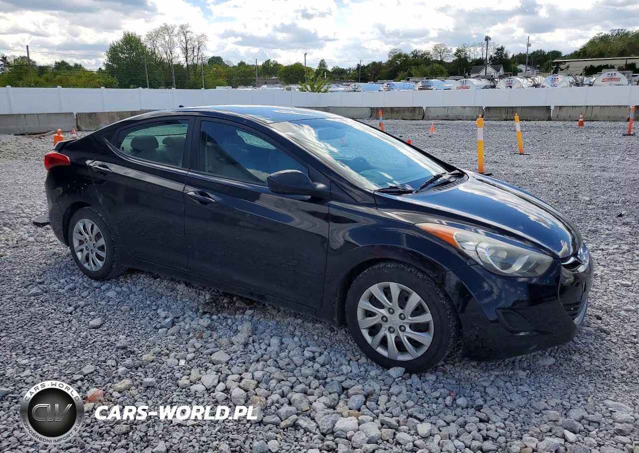 2012 Hyundai Elantra Gls VIN:KMHDH4AE4CU292997 - 4