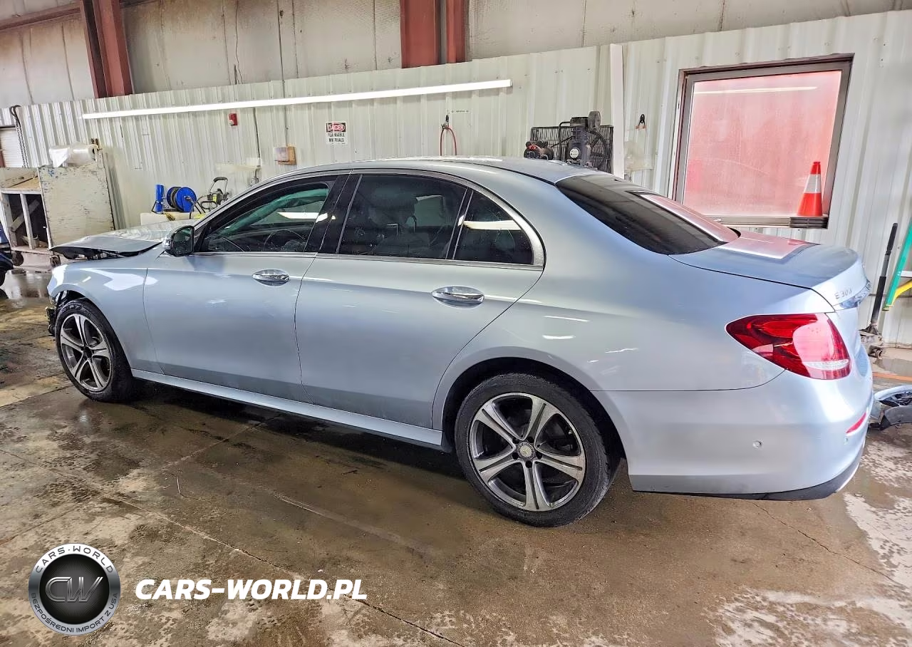 2017 Mercedes-Benz E 300 4Matic VIN:WDDZF4KB4HA096612 - 2