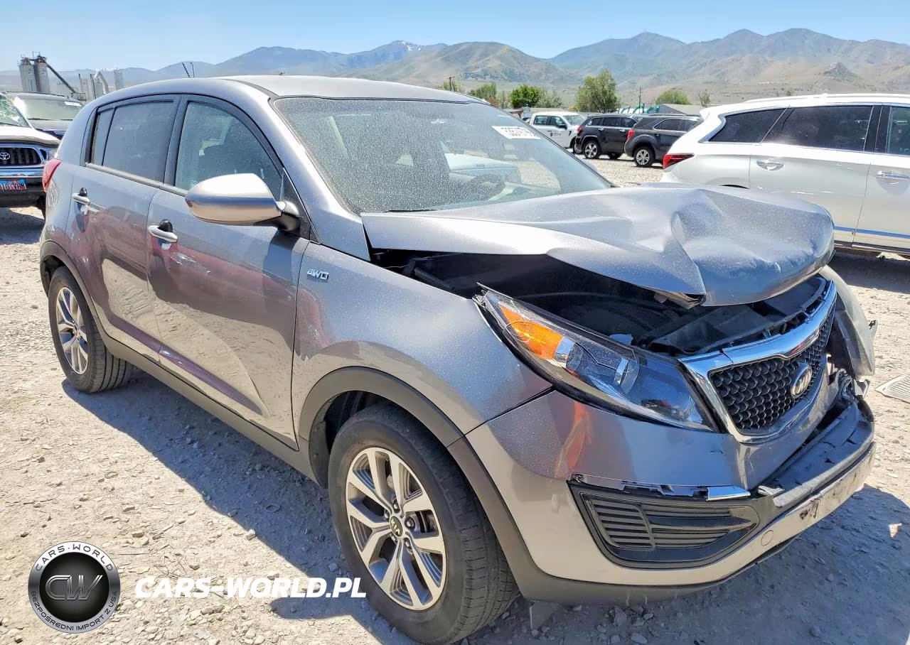 2015 Kia Sportage Lx VIN:KNDPBCAC5F7783156 - 4