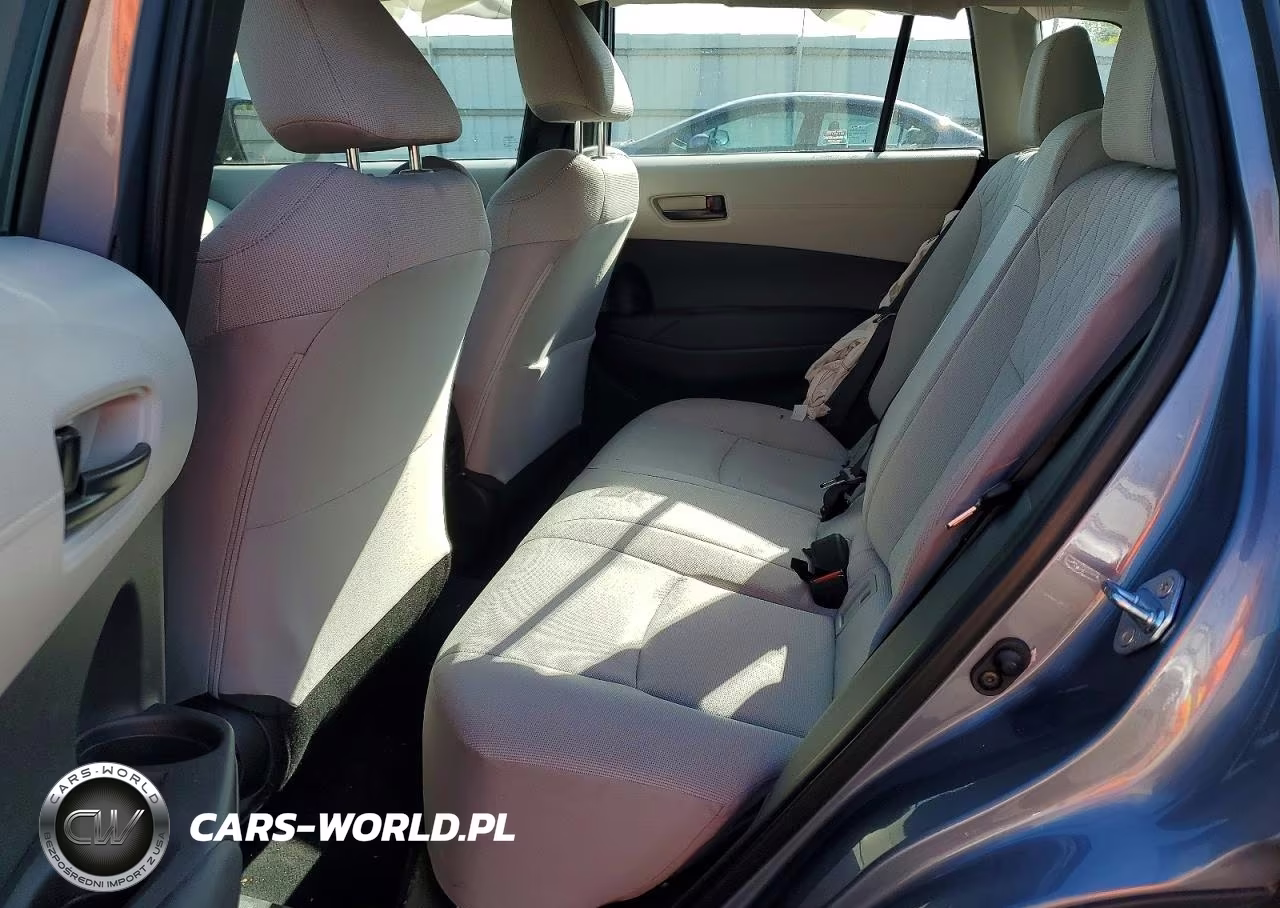 2023 Toyota Corolla Cross L VIN:7MUAAABG5PV055803 - 11