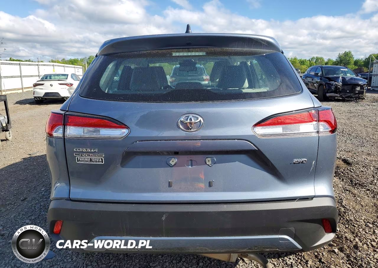 2023 Toyota Corolla Cross L VIN:7MUAAABG5PV055803 - 6