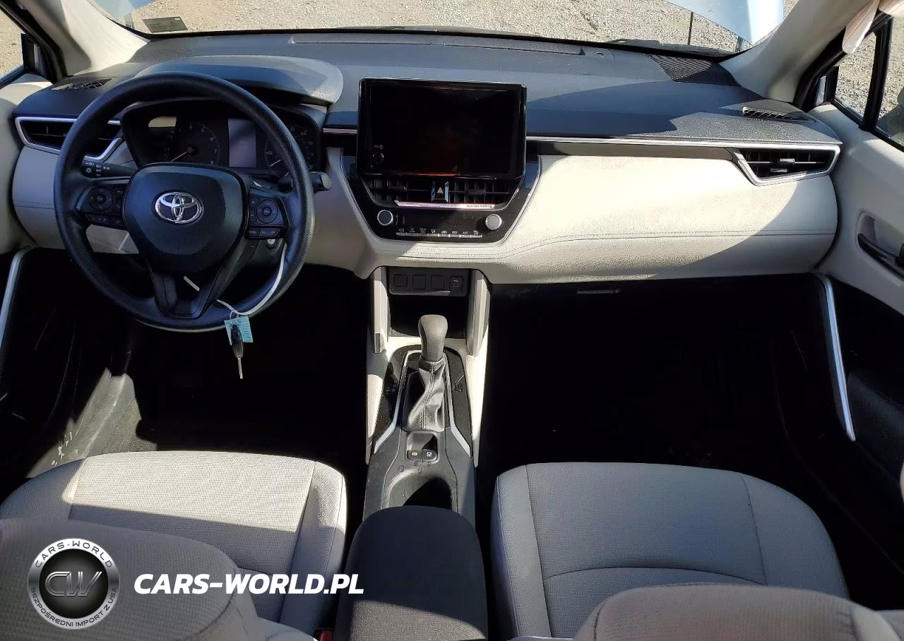 2023 Toyota Corolla Cross L VIN:7MUAAABG5PV055803 - 8