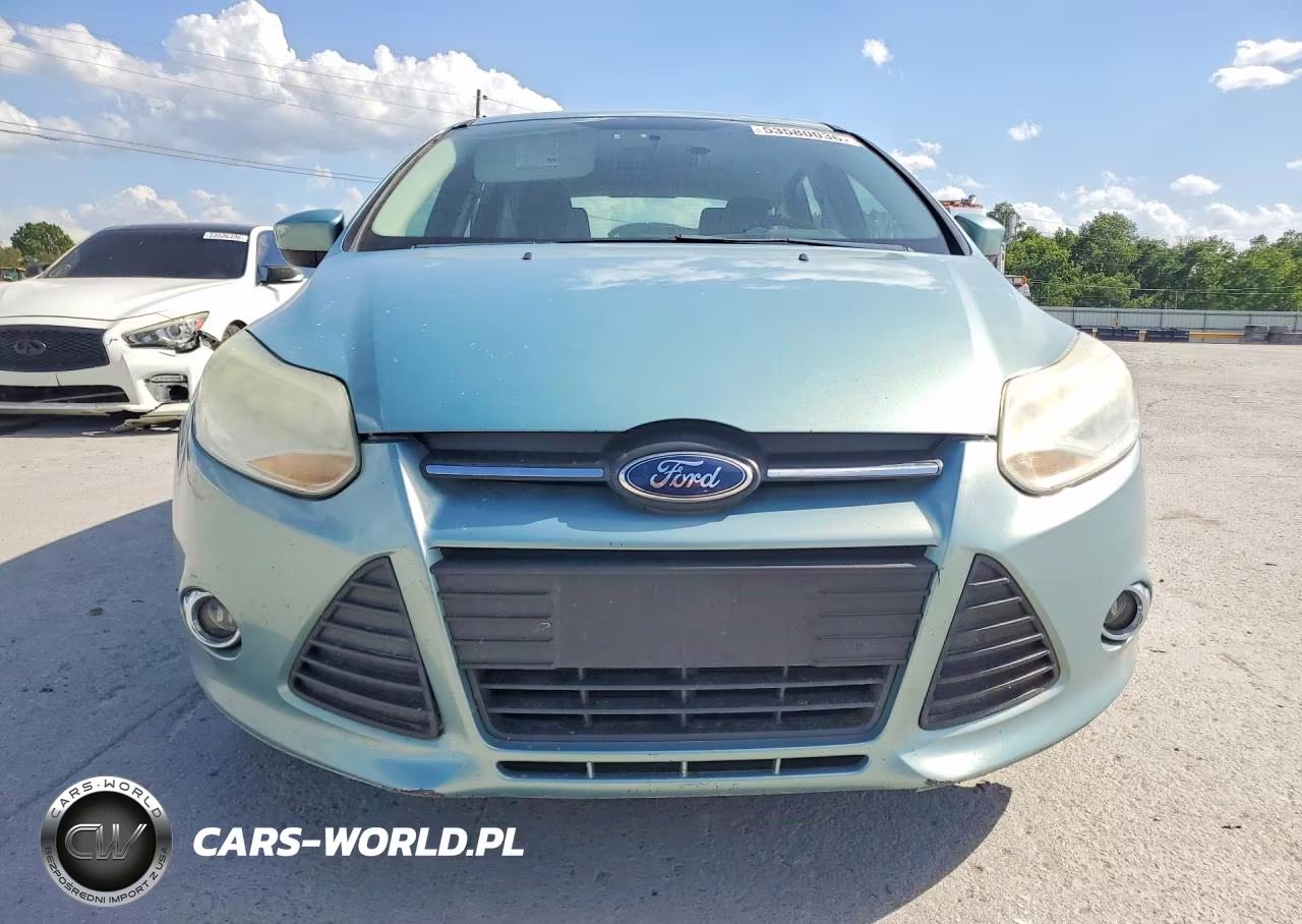 2012 Ford Focus Se VIN:1FAHP3K2XCL345897 - 5
