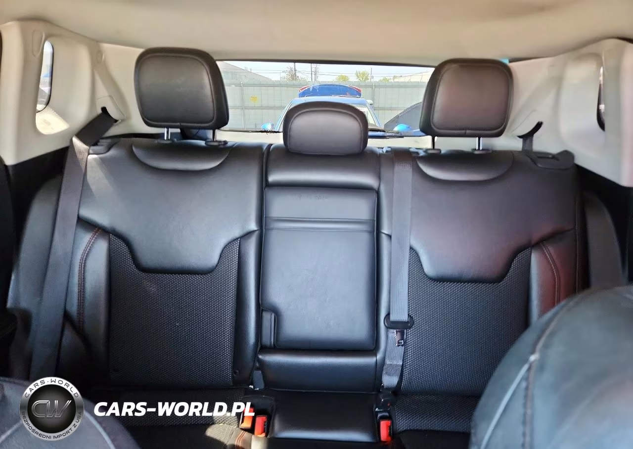 2019 Jeep Compass Trailhawk VIN:3C4NJDDB6KT721824 - 10