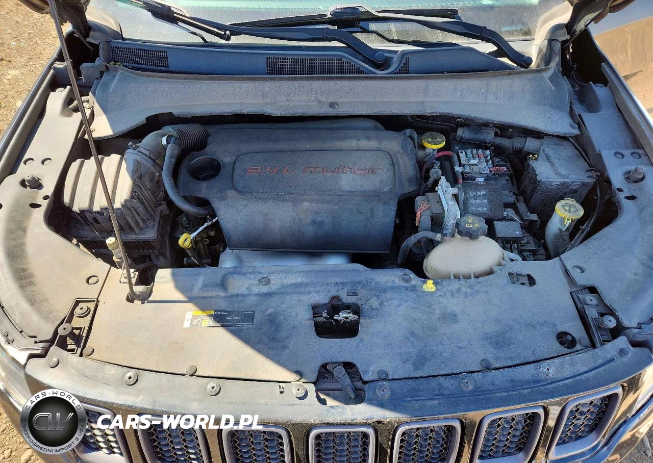 2019 Jeep Compass Trailhawk VIN:3C4NJDDB6KT721824 - 12
