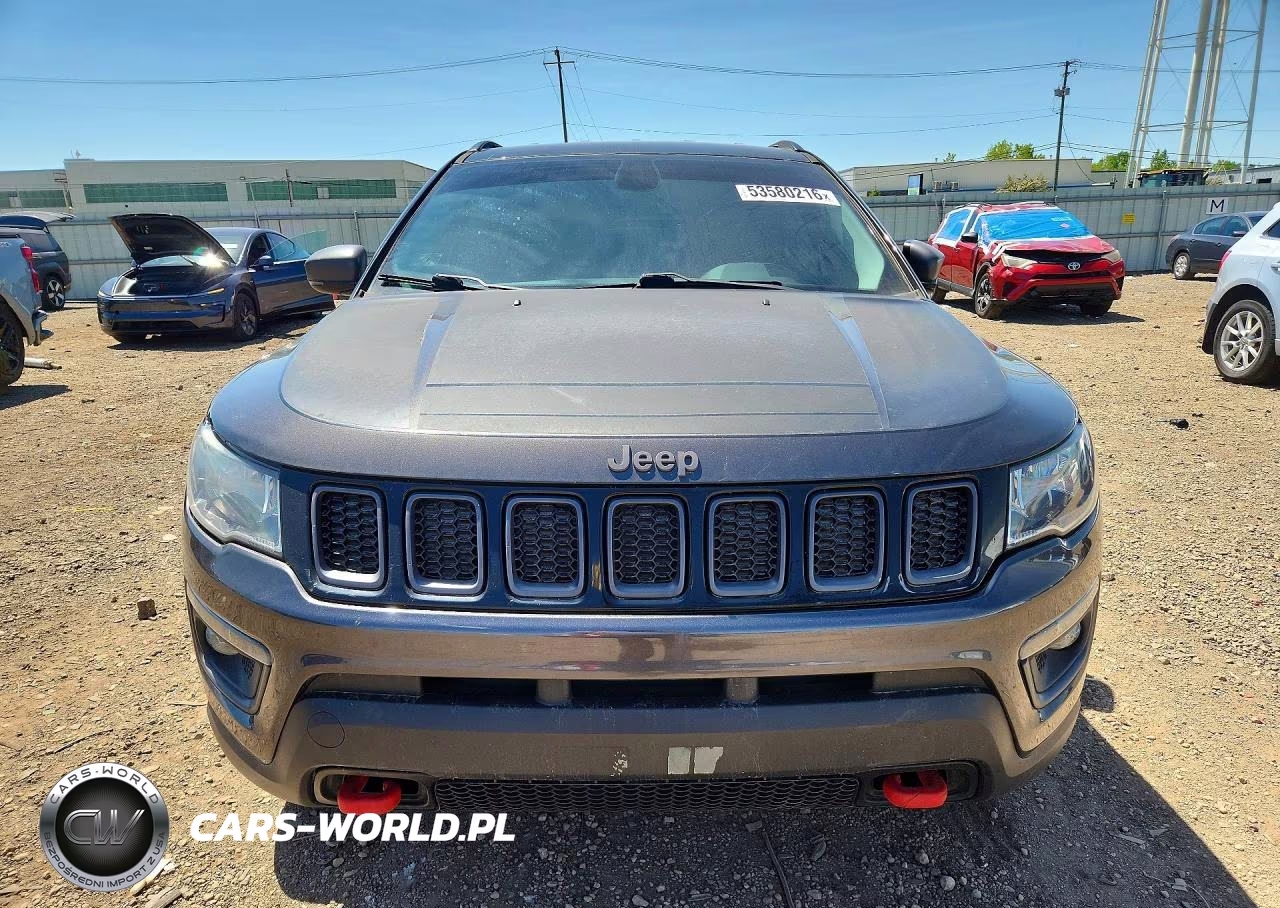 2019 Jeep Compass Trailhawk VIN:3C4NJDDB6KT721824 - 5